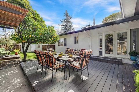 1667 Spruce St Livermore CA 94551