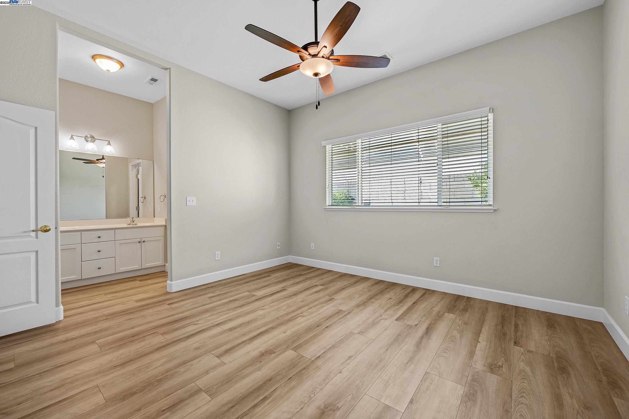 Oakdale, California 95361, United States, 2 Bedrooms Bedrooms, ,2 BathroomsBathrooms,Residential,Active,227486