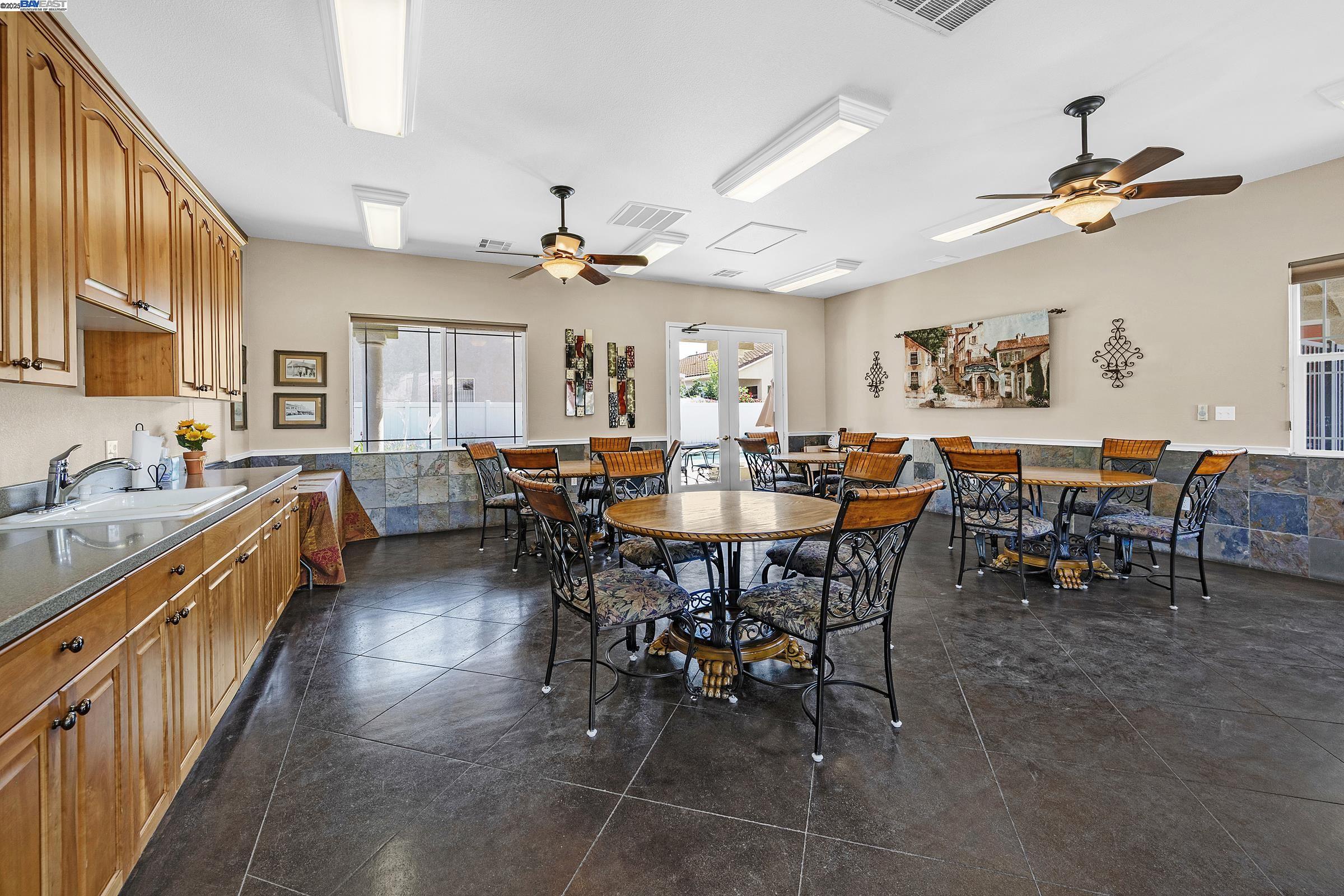 Oakdale, California 95361, United States, 2 Bedrooms Bedrooms, ,2 BathroomsBathrooms,Residential,Active,227486