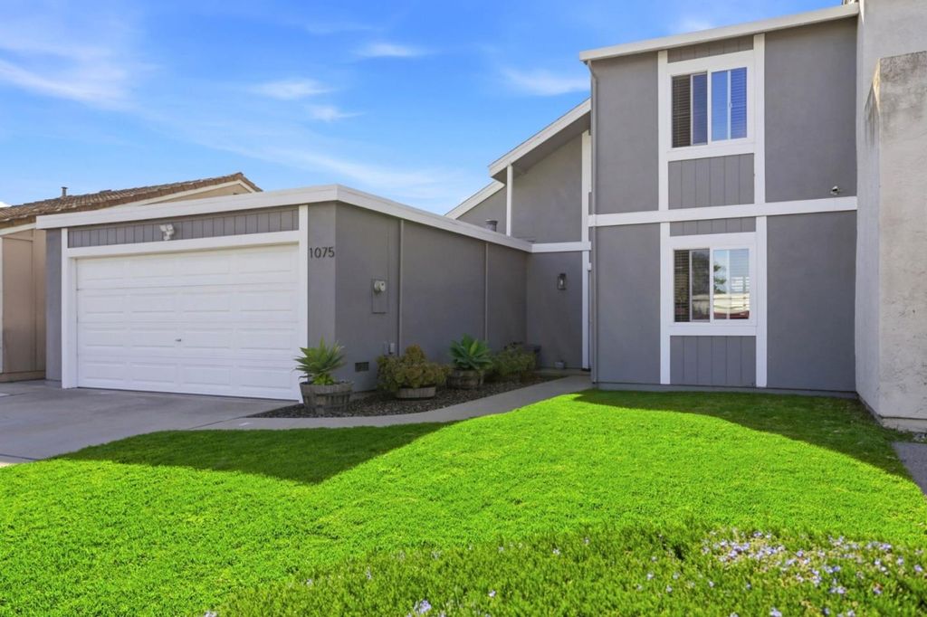 Photo of 1075 Sherman Drive, Salinas, CA 93907 (MLS # ML82037699)