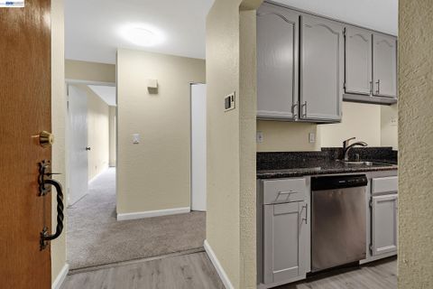 Photo of 39931 Cedar #201, Newark, CA 94560 (MLS # 41132509)