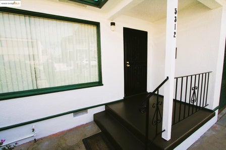 5312 SACRAMENTO AVE — listing photo 7