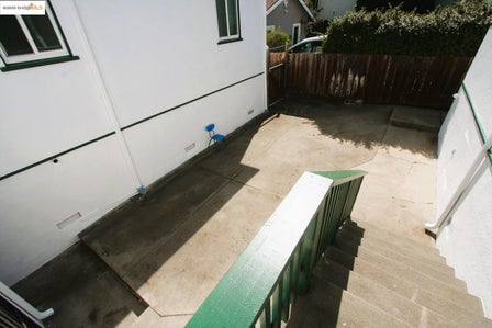 5312 SACRAMENTO AVE — listing photo 8