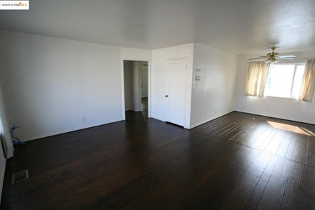 5312 SACRAMENTO AVE — listing photo 20