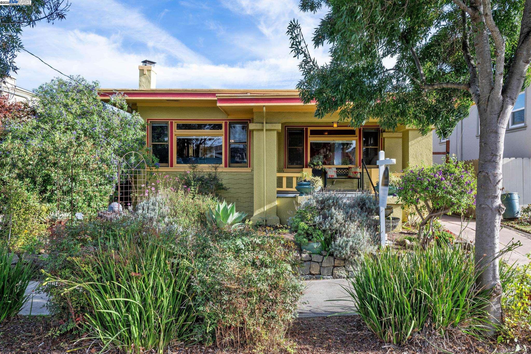 Alameda, California 94501, United States, 3 Bedrooms Bedrooms, ,2 BathroomsBathrooms,Residential,Active,239559 Alameda, California 94501, United States, 3 Bedrooms Bedrooms, ,2 BathroomsBathrooms,Residential,Active,239559