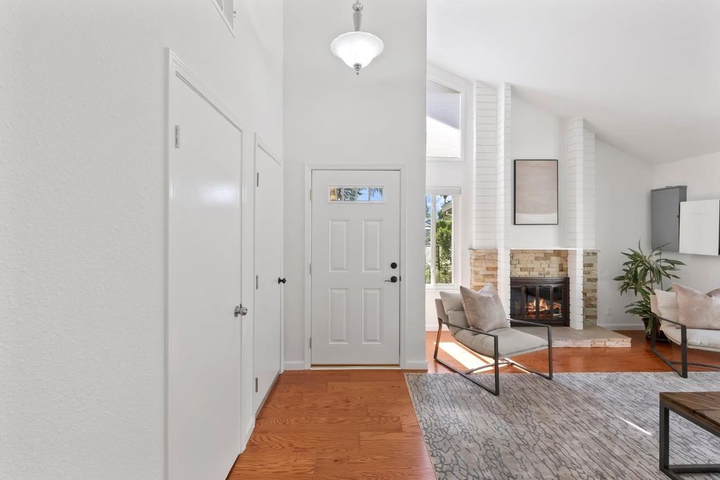 Photo of 5343 Garrison Circle, San Jose, CA 95123 (MLS # ML82038426)