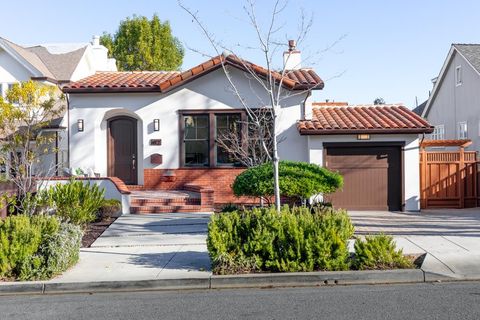 A home in Burlingame