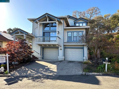 A home in Pleasant Hill