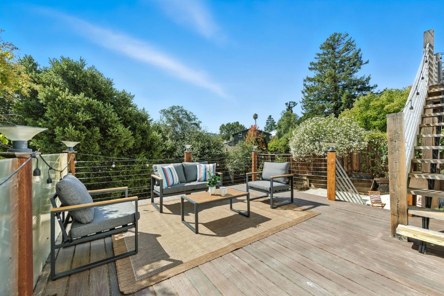 Belmont, California 94002, United States, 5 Bedrooms Bedrooms, ,4 BathroomsBathrooms,Residential,Active,198947