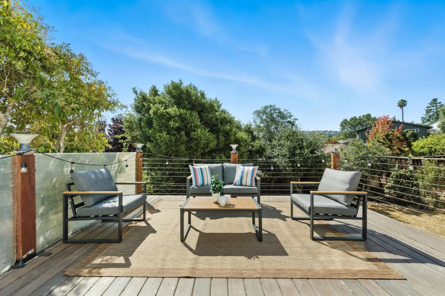 Belmont, California 94002, United States, 5 Bedrooms Bedrooms, ,4 BathroomsBathrooms,Residential,Active,198947