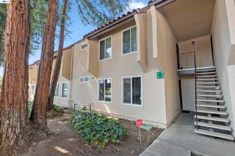 Photo of 975 Murrieta Blvd #5, Livermore, CA 94550 (MLS # 41136432)