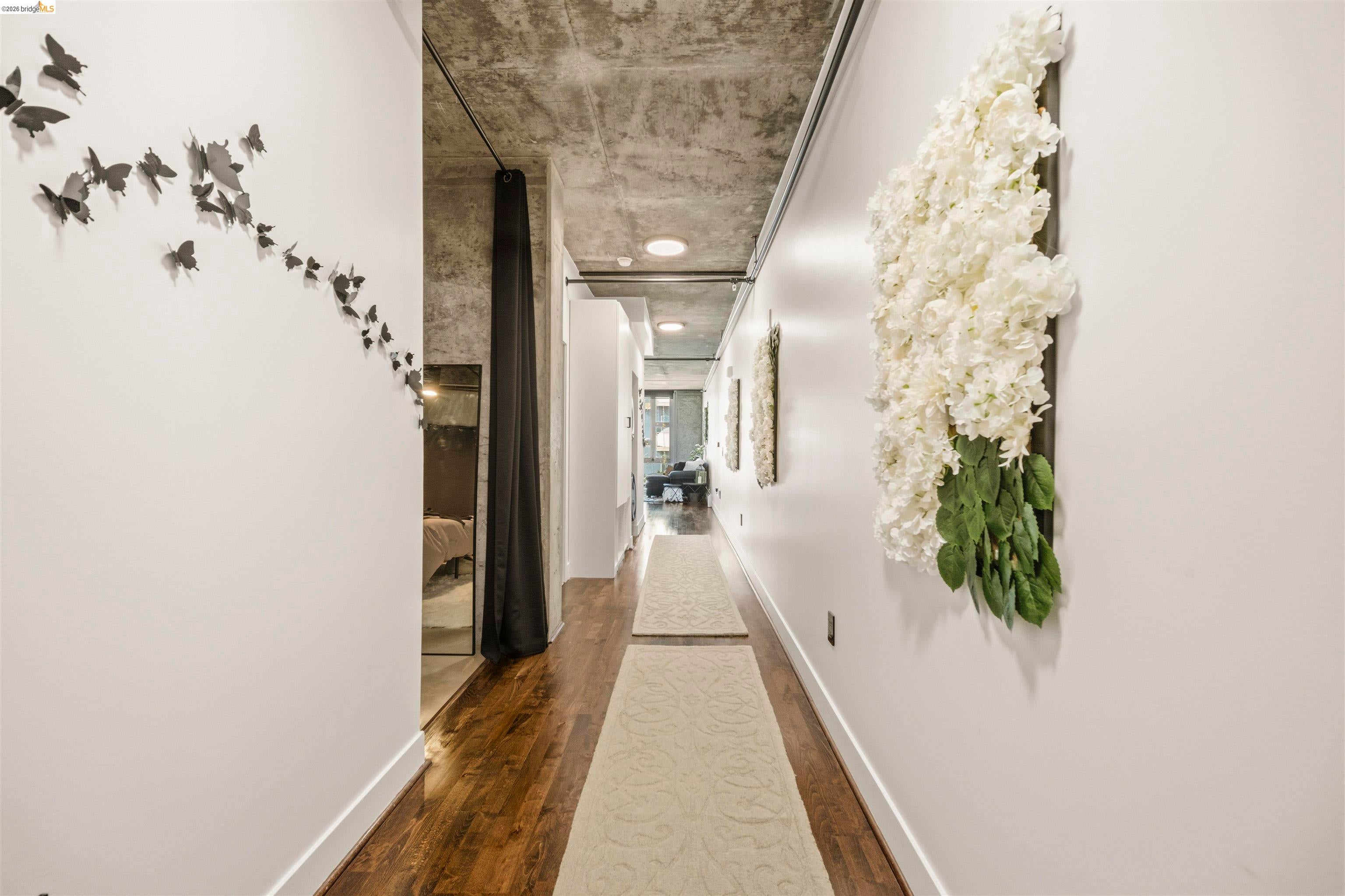 311 Oak St.