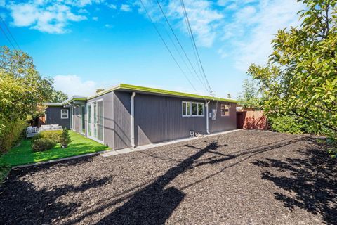 A home in San Mateo