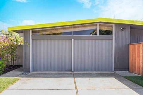 A home in San Mateo