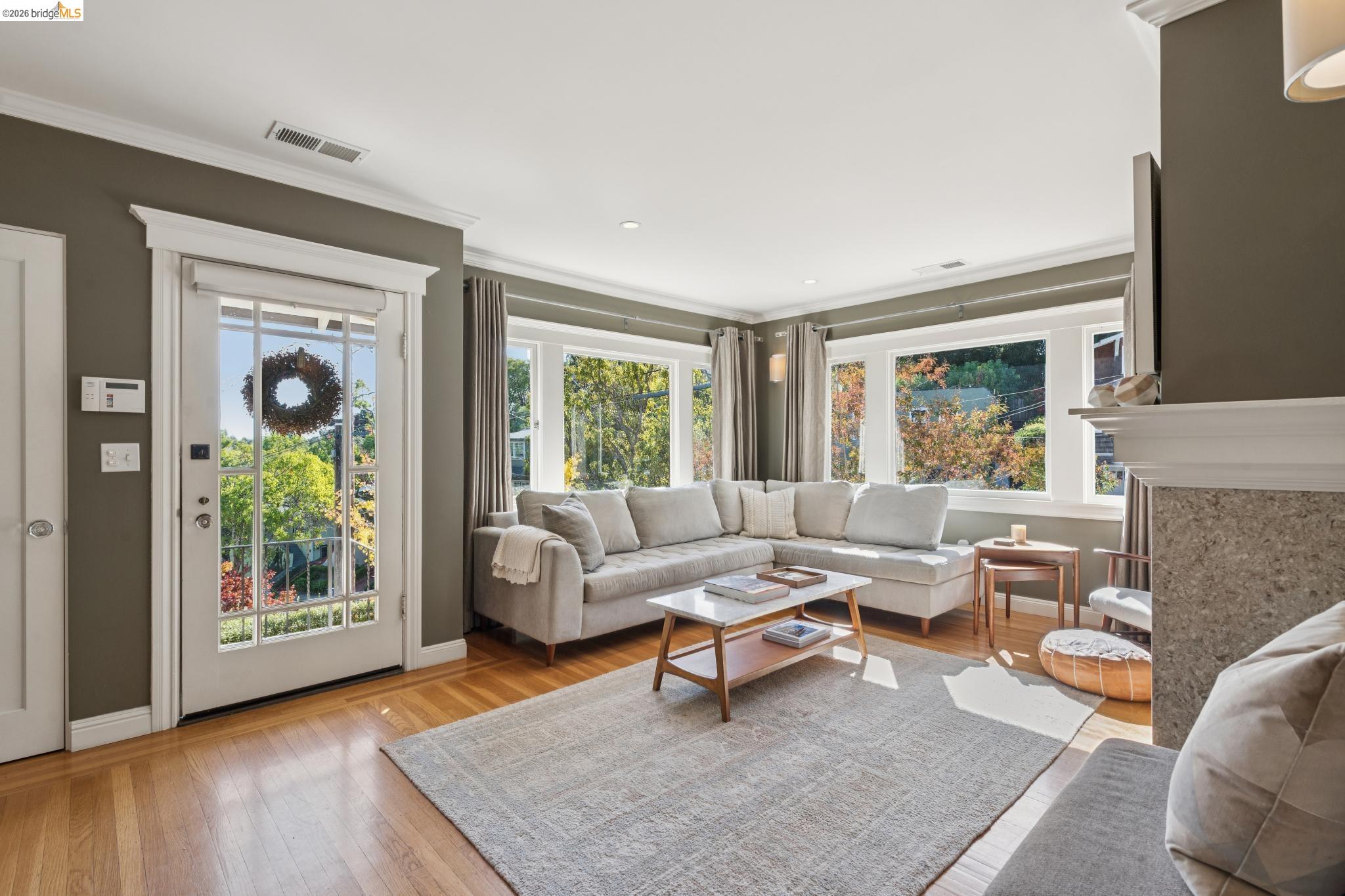 118 Greenbank Ave