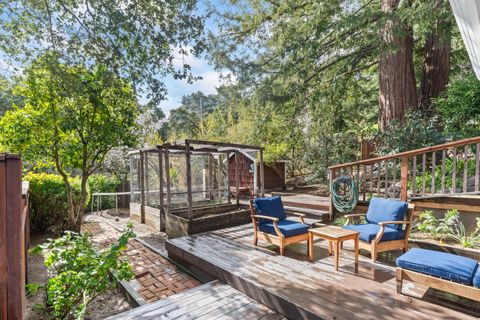 A home in Portola Valley