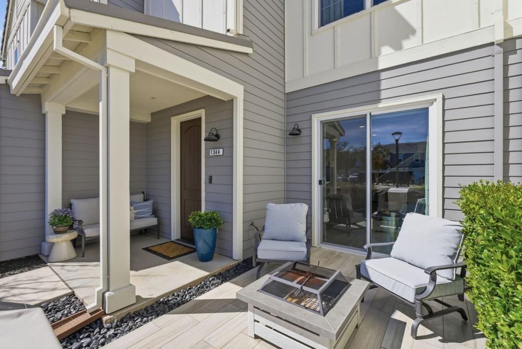 Photo of 1344 Bloom Lane, Morgan Hill, CA 95037 (MLS # ML82038581)