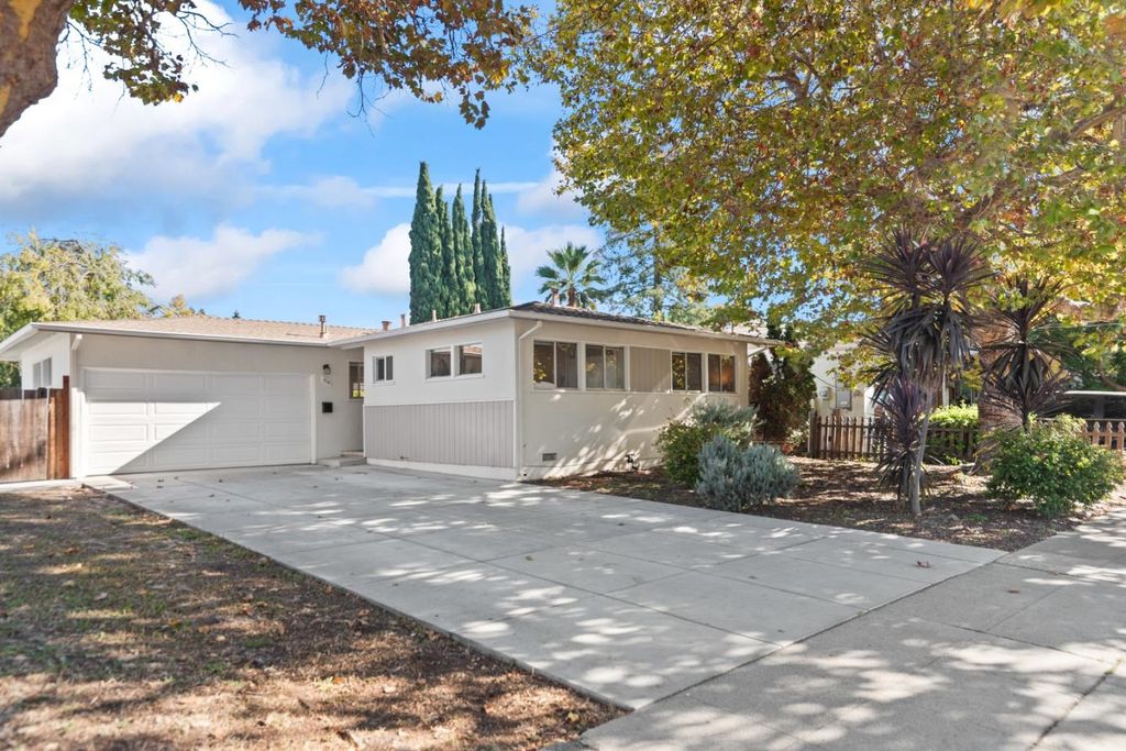 Photo of 758 Georgia Avenue, Sunnyvale, CA 94085 (MLS # ML82026165)