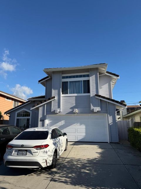 Photo of 3330 Vernice Avenue, San Jose, CA 95127 (MLS # ML82036866)
