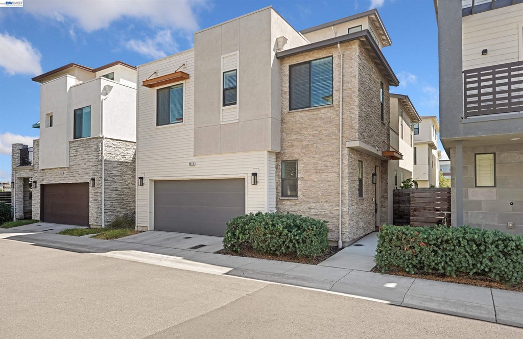 Photo of 5915 Abbott St, Dublin, CA 94568 (MLS # 41145054)