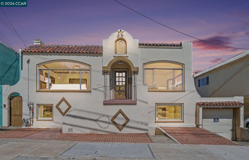 Photo of 2105 Mcgee Ave, Berkeley, CA 94703 (MLS # 41135484)