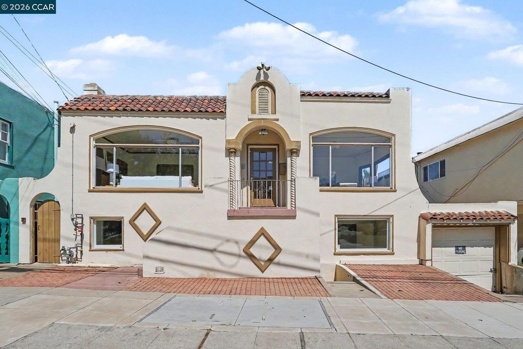 Photo of 2105 Mcgee Ave, Berkeley, CA 94703 (MLS # 41135484)