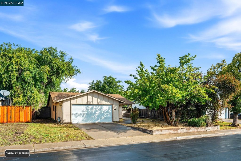 Photo of 26 Polaris Dr, Pittsburg, CA 94565 (MLS # 41132722)