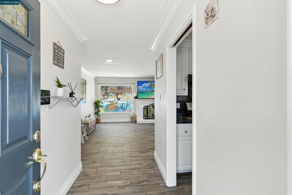 Photo of 1201 Valle Vista Ave, Vallejo, CA 94589 (MLS # 41125527)