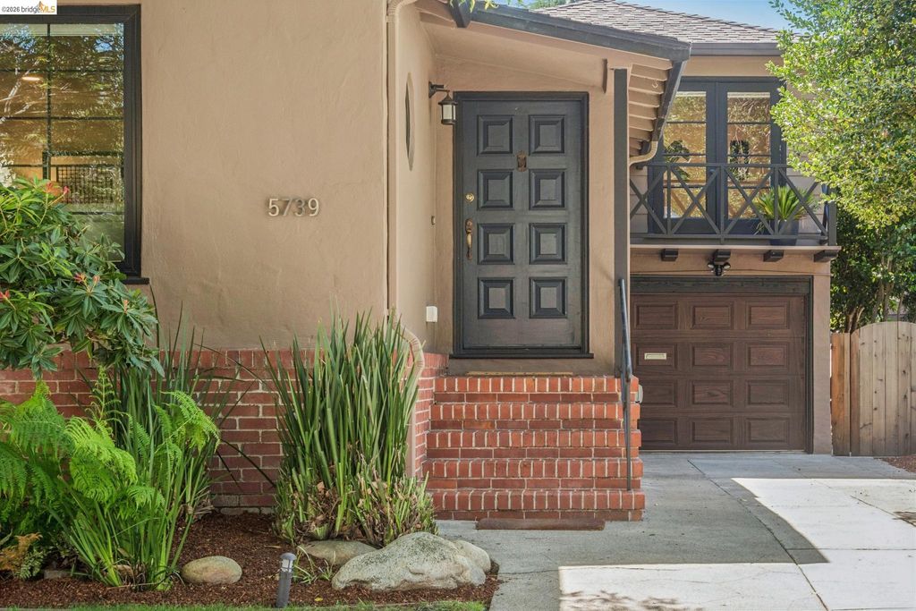 Photo of 5739 Presley Way, Oakland, CA 94618 (MLS # 41131884)