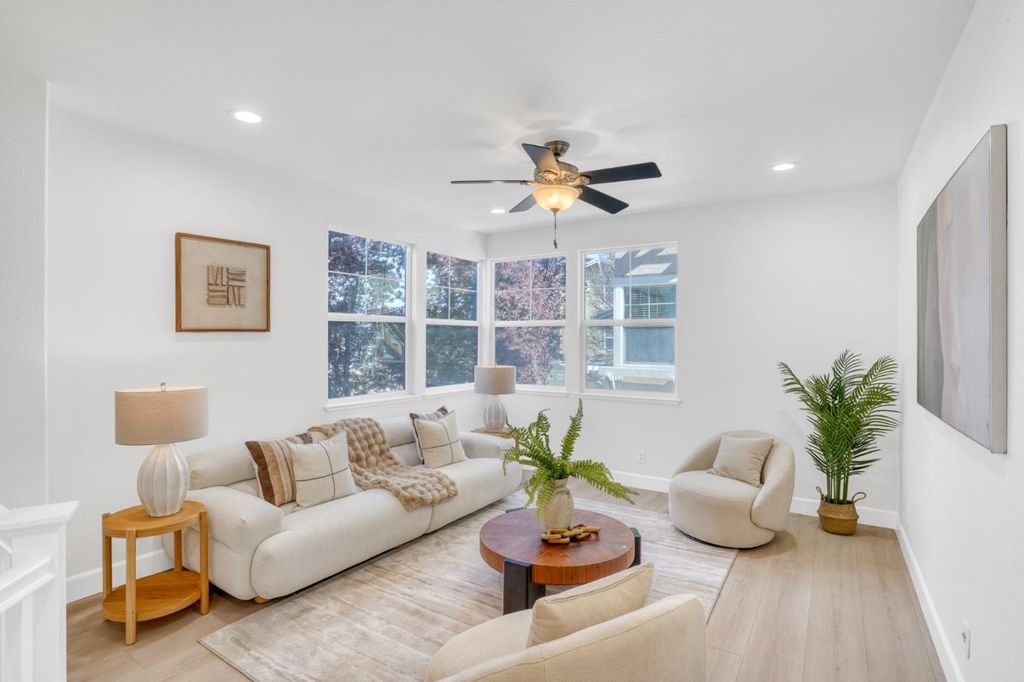 Photo of 36083 Soapberry Common #12, Fremont, CA 94536 (MLS # ML82038396)