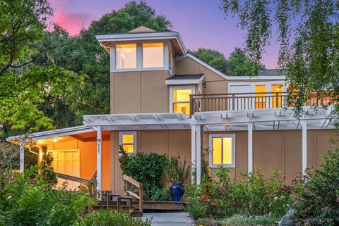 A home in Aptos