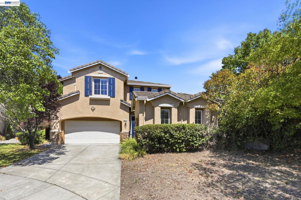 Photo of 3214 Breaker Ct, Vallejo, CA 94591 (MLS # 41145675)