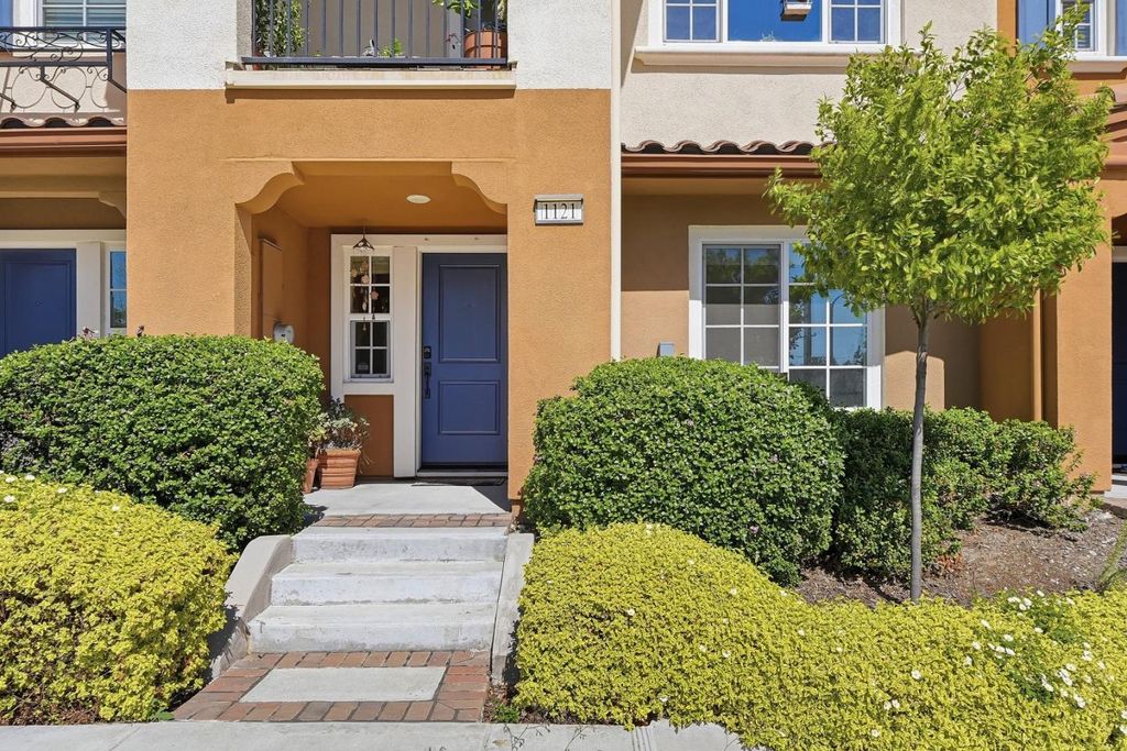 Photo of 1121 Giannitsa Terrace, Sunnyvale, CA 94089 (MLS # ML82041657)