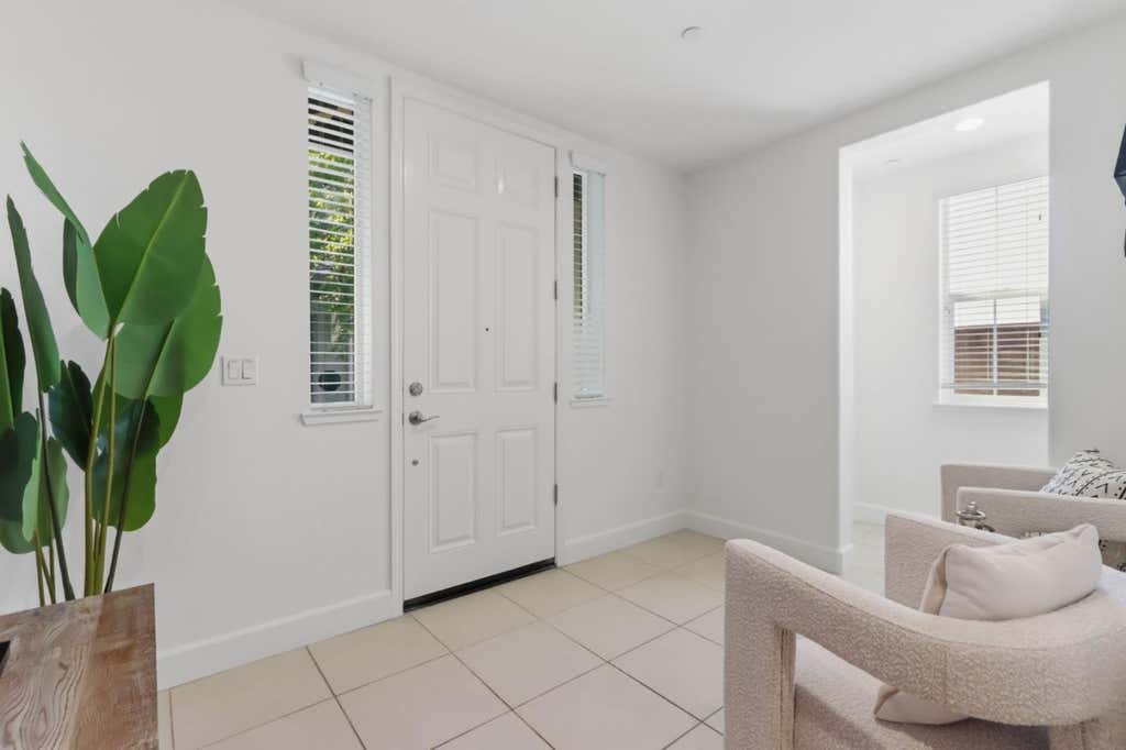 Photo of 34823 Awning Terrace, Fremont, CA 94555 (MLS # ML82049467)