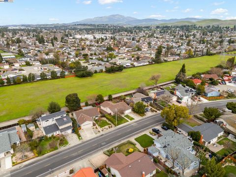 A home in San Ramon