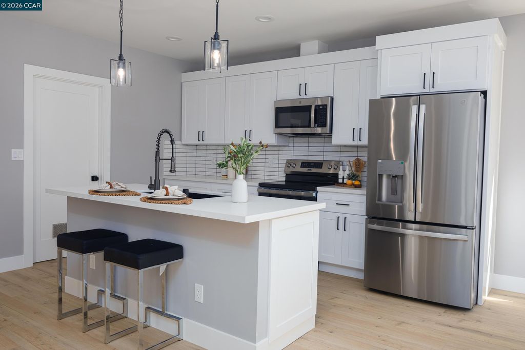 Photo of 2479 Pacheco St, Concord, CA 94520 (MLS # 41128868)