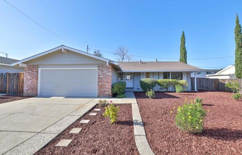 Photo of 1617 Tartarian Way, San Jose, CA 95129 (MLS # ML82029080)