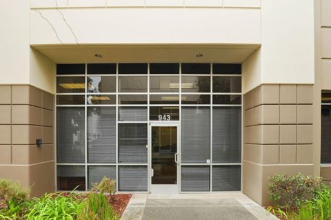 Photo of 943 Corporate Way, Fremont, CA 94539 (MLS # ML82029829)