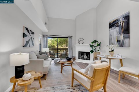 225 N Villa Way, Walnut Creek, CA 94595 - MLS#: 41090678