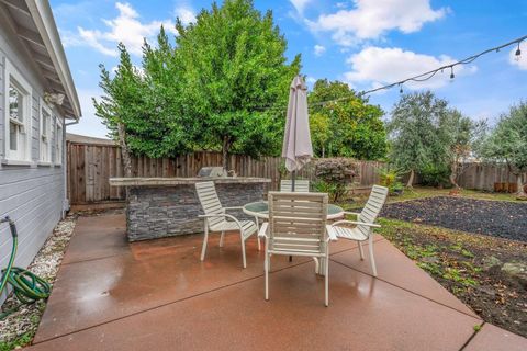 A home in San Leandro