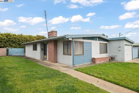 36686 Charles St Newark CA 94560