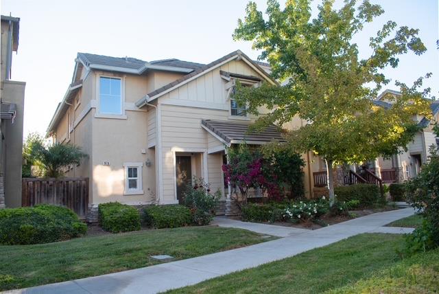 Photo of 976 Whitehall Lane, Brentwood, CA 94513 (MLS # ML82058557)