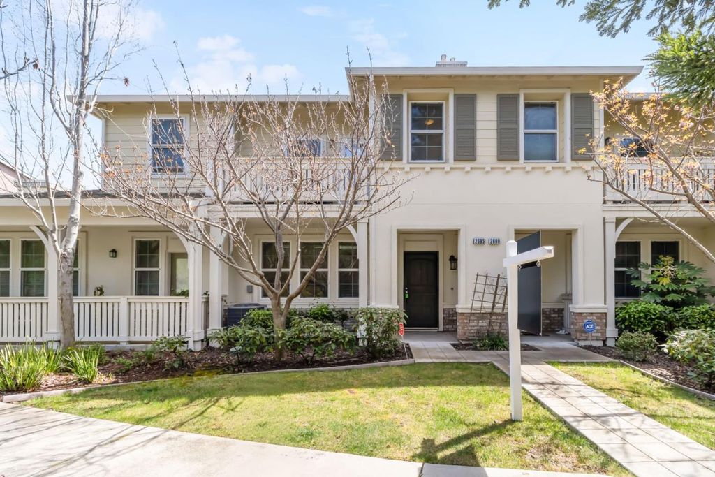 Photo of 2695 Northern Cross Road, Hayward, CA 94545 (MLS # ML82039272)