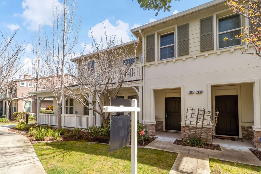 Photo of 2695 Northern Cross Road, Hayward, CA 94545 (MLS # ML82039272)