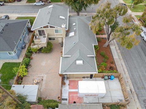 A home in San Mateo