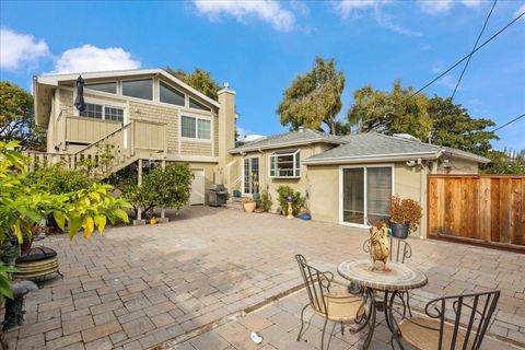 A home in San Mateo