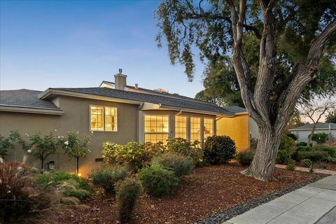 A home in San Mateo