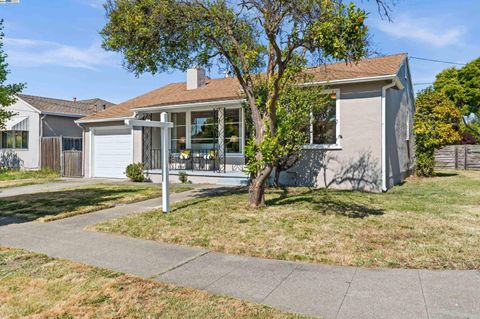 A home in San Leandro