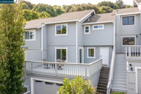 10 Dove Ln, Richmond, CA 94803 - MLS#: 41089352