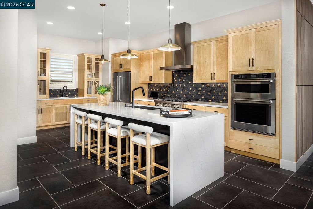 Photo of 17417 Bushwick Lane, Lathrop, CA 95330 (MLS # 41127176)